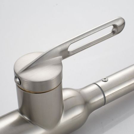 Смеситель для кухни с гибким изливом Raffine F303L-3, сатин