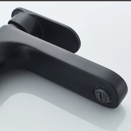 Смеситель для раковины Shevanik S8711H, черный