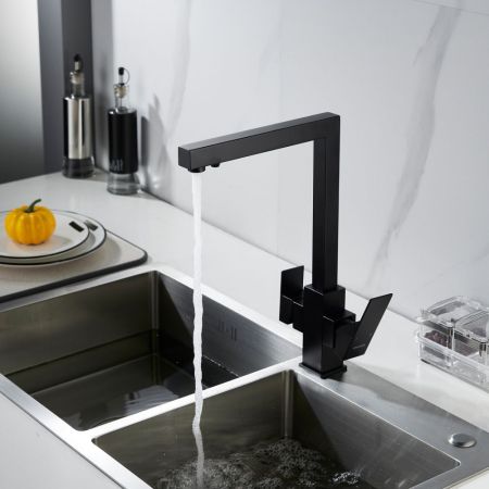 Смеситель для кухни с подключением фильтра Shevanik S148H, черный, артикул S148H