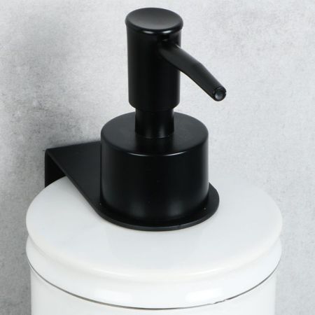 Держатель дозатор жидкого мыла FIXSEN PRACTICA FX-800A, черный, артикул FX-800A