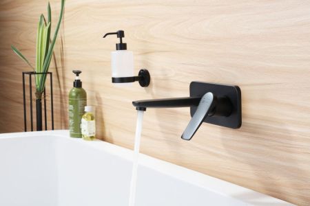 Смеситель для раковины Lemark Bronx (LM3726BL), артикул LM3726BL