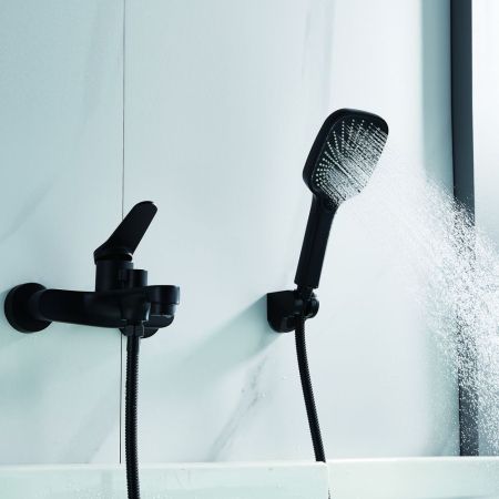 Смеситель для ванны Shevanik S6202H, черный