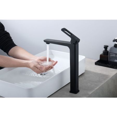 Смеситель для раковины Raglo R51.15.06, черный, артикул R51.15.06