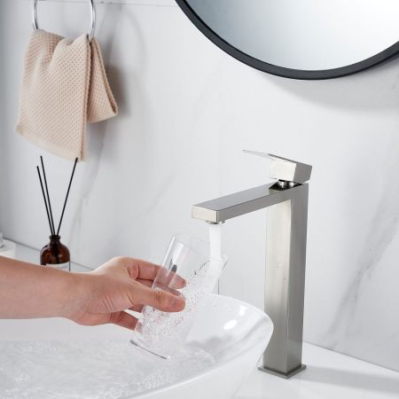 Смеситель для раковины высокий Shevanik S7011L, сатин