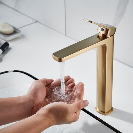 Смеситель для раковины Shevanik S9911G, золотой сатин, артикул S9911G