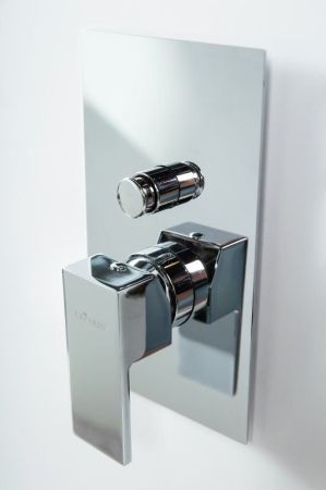 Встраиваемый однорычажный смеситель для душа CEZARES UNIKA-VDIM