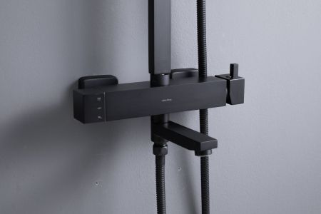 Душевая стойка Allen Brau Infinity 5.21029-31 черный матовый, артикул 5.21029-31