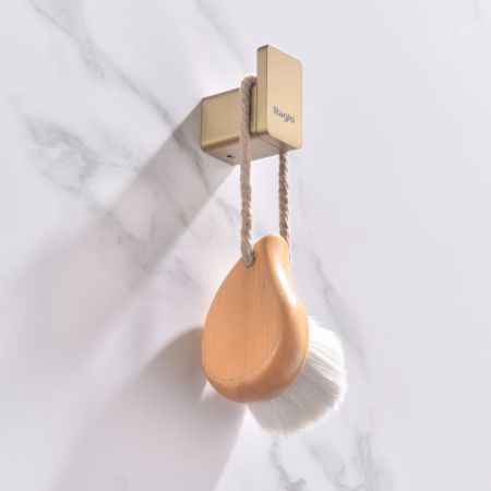 Крючок для ванной комнаты Raglo R301.05.03, золотой сатин