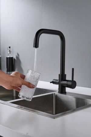 Смеситель для кухни с подключением фильтра Shevanik S228H, черный