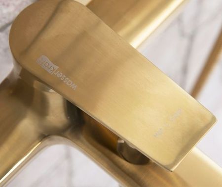 Смеситель для ванны WasserKRAFT Aisch 5501 Золото матовое, артикул 5501