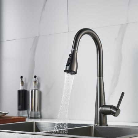 Смеситель для кухни с выдвижным изливом Shevanik S363T, оружейная сталь