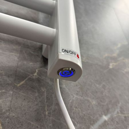 Полотенцесушитель электрический Fixsen UNIVERSAL 600х500 FX-7200W, белый, артикул FX-7200W